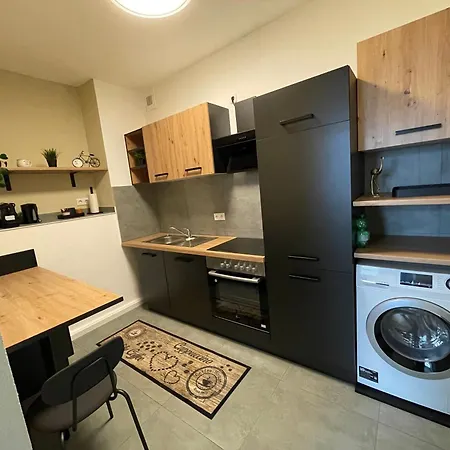 Europa Naehe Duesseldorf Messe, Airport Apartment